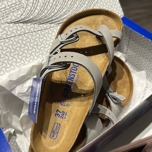 NWT - Birkenstock Mayari Nubuck Leather Sandal - Dove Gray - Size 37